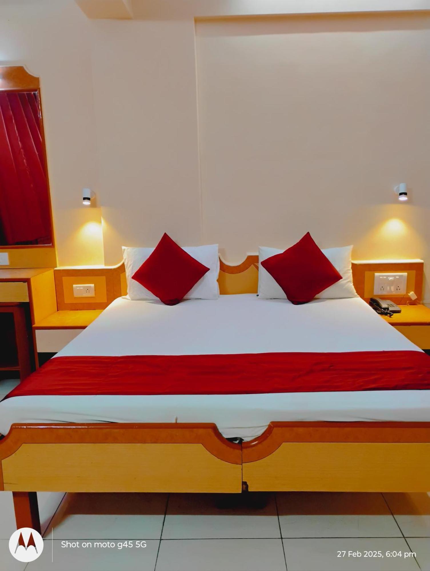 Saigal Guest House Mumbai Luaran gambar