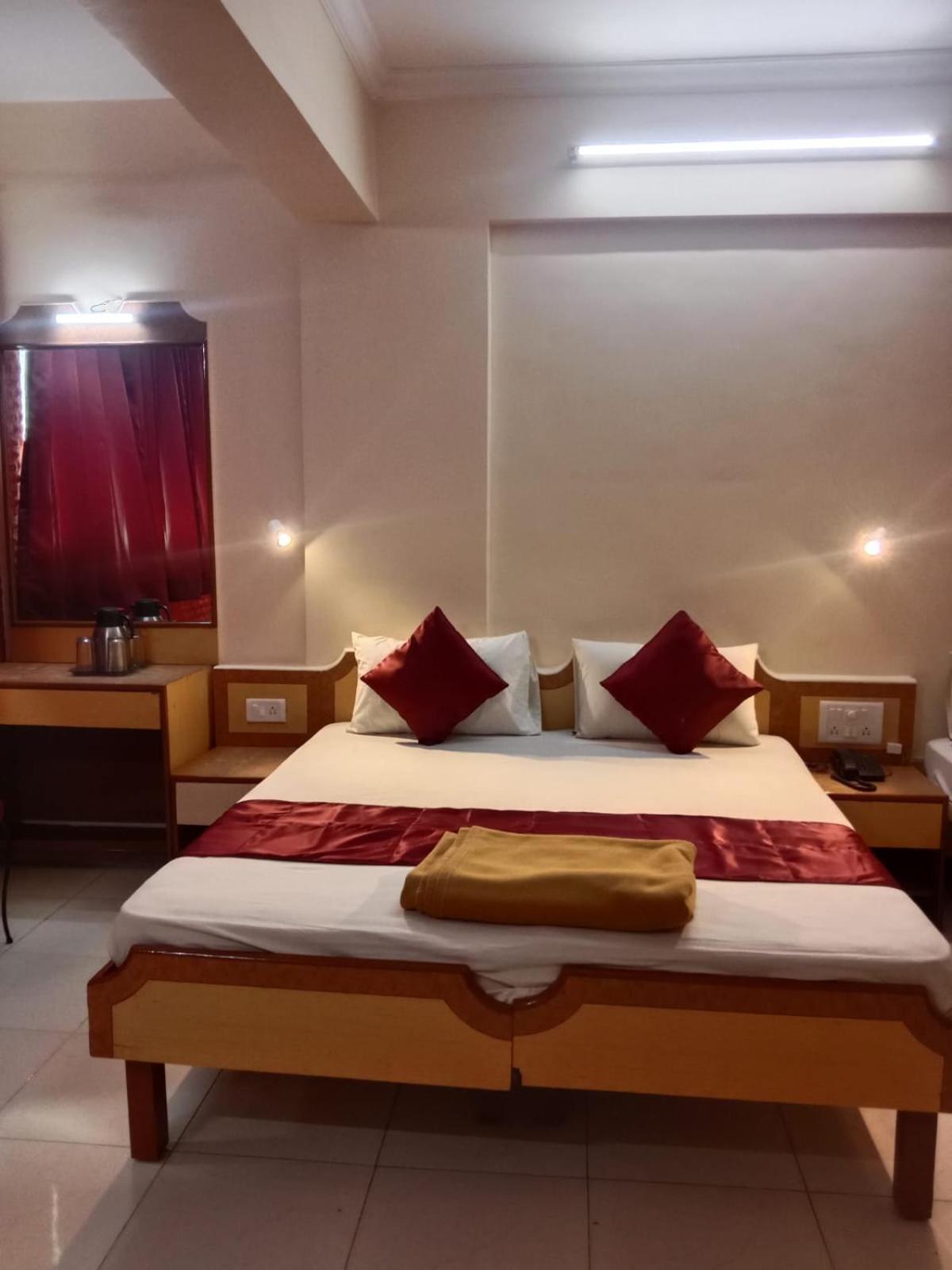 Saigal Guest House Mumbai Luaran gambar